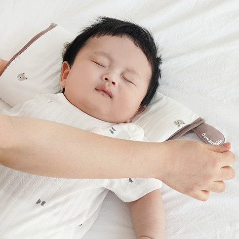 Bamboo Airy Arm Nursing Pillow