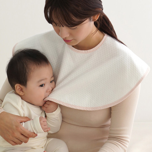 Bamboo HugMe Cape Style Burp Cloth