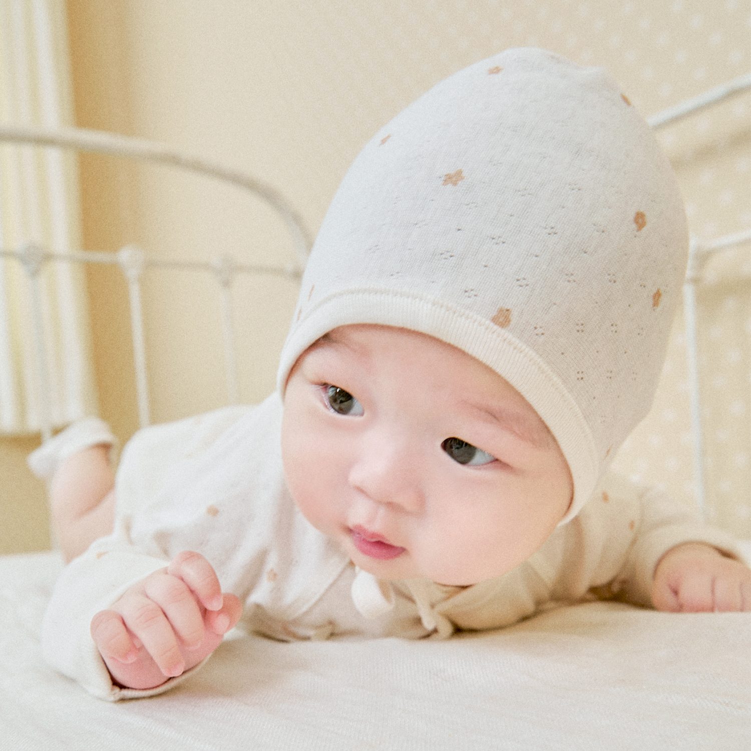 <font color=#3a7eba><b>[2개 이상 구매시 사은품 증정]</b></font></br>아기 꽃 아기모자