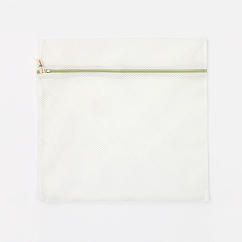 Non-Fluorescent Laundry Bag (M/Square)