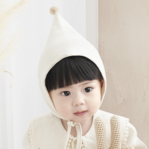 Bamboo Creamy Baby Bonnet