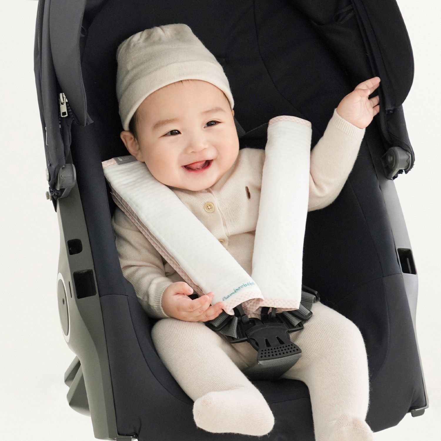 Bamboo HugMe Multi-Use Teething Pads ( Car Seat & Stroller Cover)