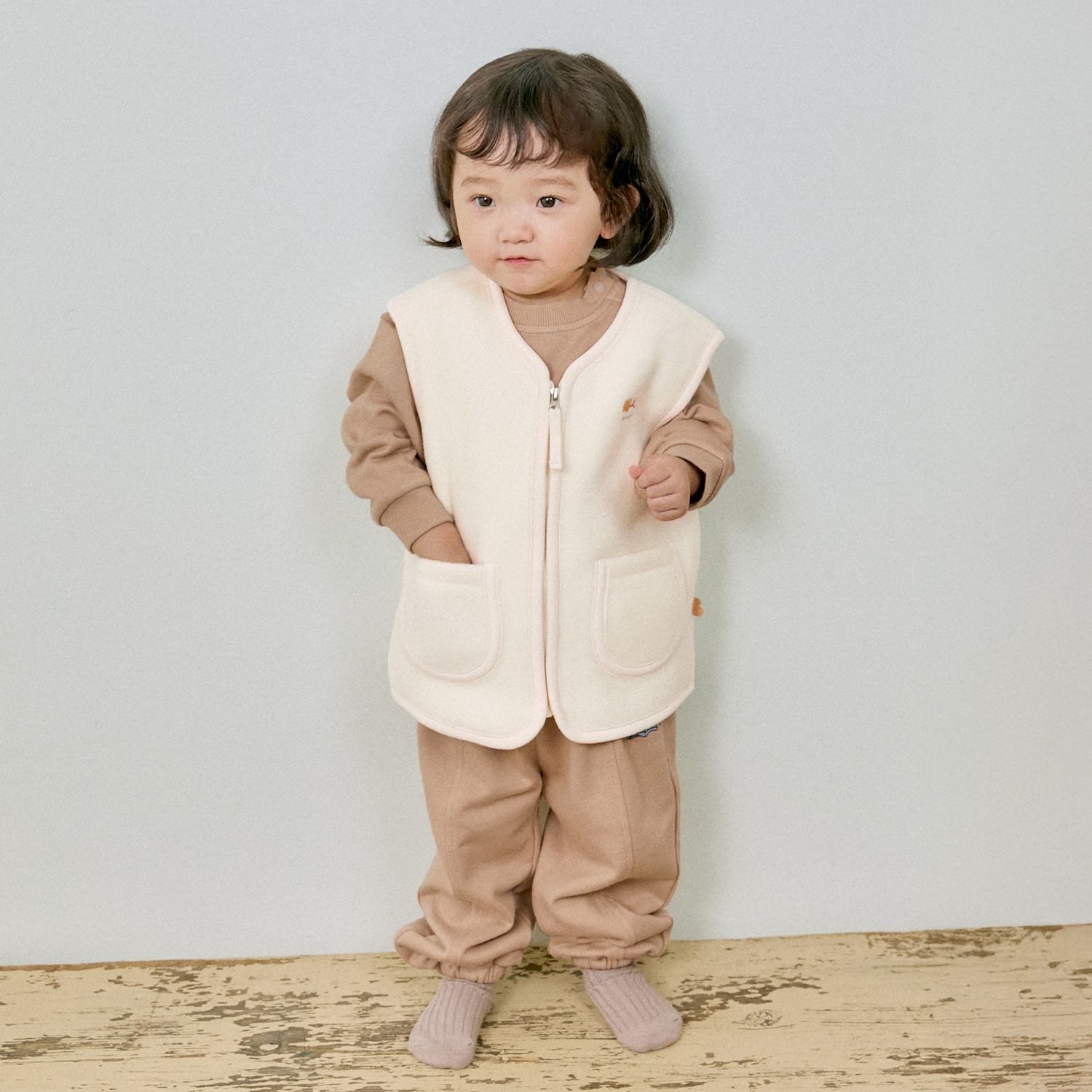 <font color=#3a7eba><b>[예약구매 9/8 순차출고]</b></font></br>판타주 플리스 조끼